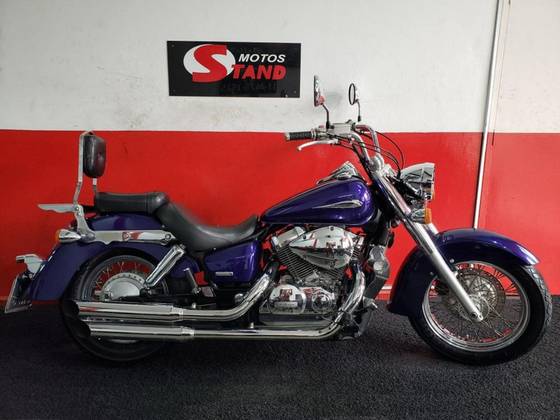 HONDA SHADOW 750 